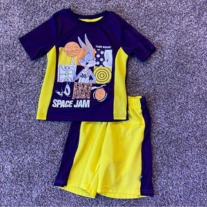 Space Jam, Top & Bottom matching set, size 5/6